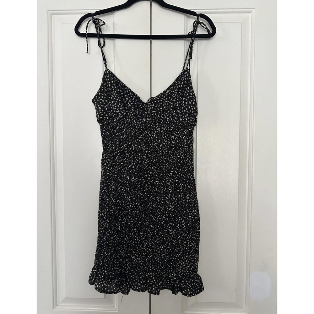 Kiss The Sky Dress Womens Large Black Floral Smocked Ruffle Hem Tie Strap Mini